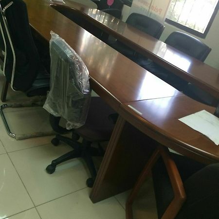 Pc Entreprises Hotel Delmas المظهر الخارجي الصورة